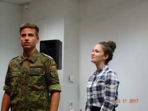 Tempelherr (Marc Gawandtka) und Daja (Elisabeth Nitsche)