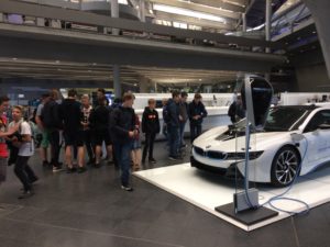 bmw18_3