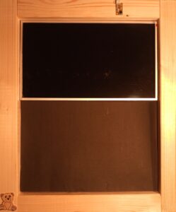 mitdisplayundschwarzemhintergrund